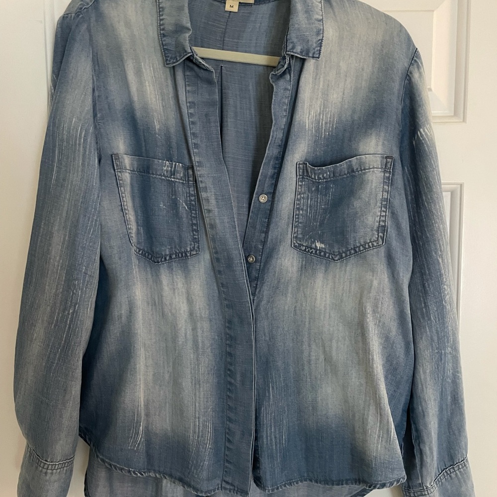 Cloth & Stone Denim top
